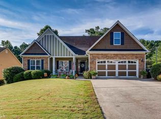 16 Thomas Place Dr, Dallas, GA 30157
