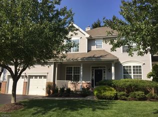 10 Colts Ln, Flemington, NJ 08822