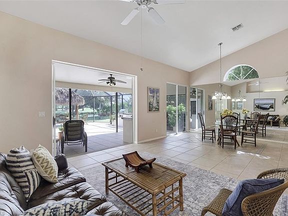 5th image of 24957 Bay Cedar Dr