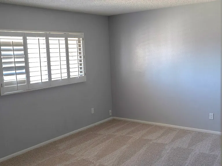 4601 N 21st Ave — Photo 26