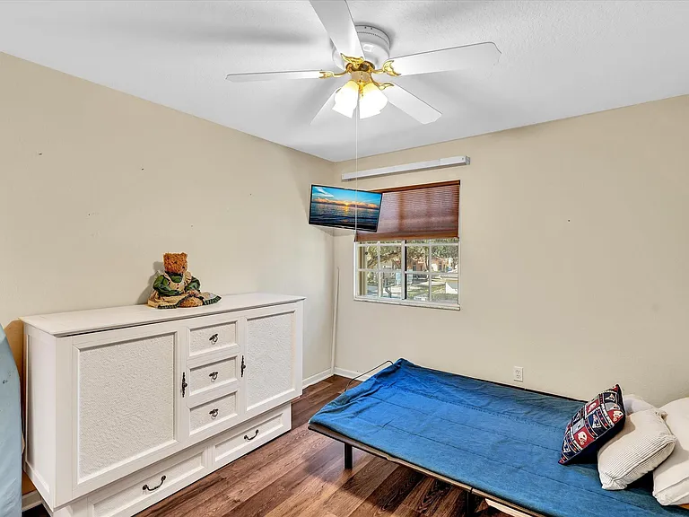 1449 Banyan Cir — Photo 26