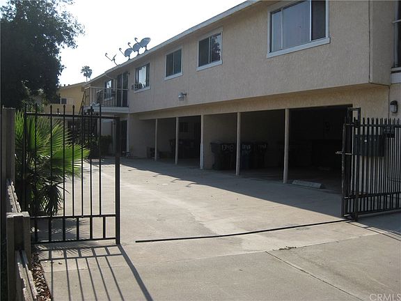 5th image of 1348 N Sierra Way
