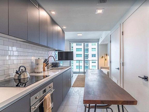 3rd image of 227 NE 2nd St #2413