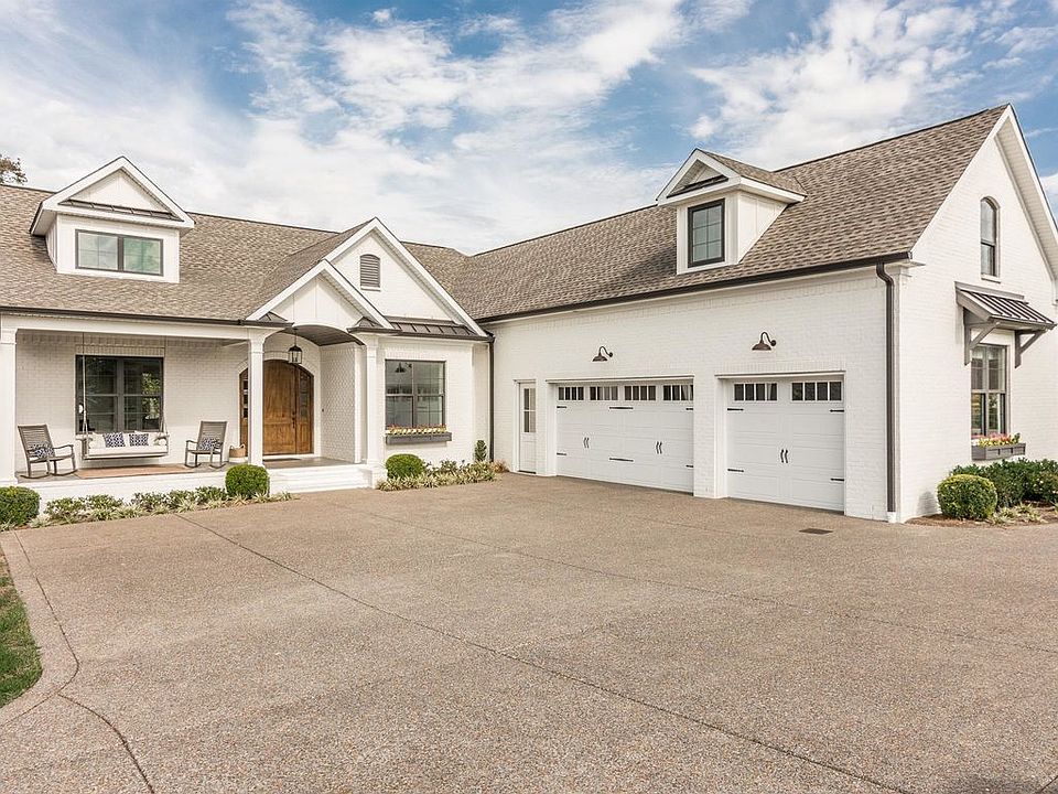 1st image of 1439 Boardwalk Pl