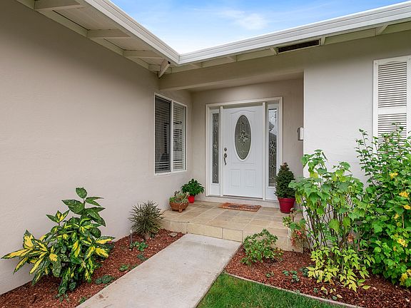 3rd image of 21544 Conradia Ct