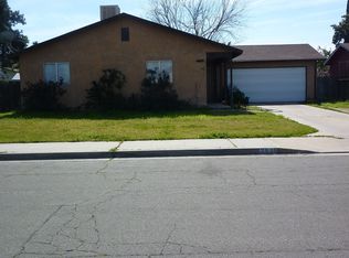 2635 Huntsman Ave, Selma, CA 93662