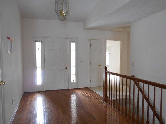 2nd image of 6501 S Greenfield Woods