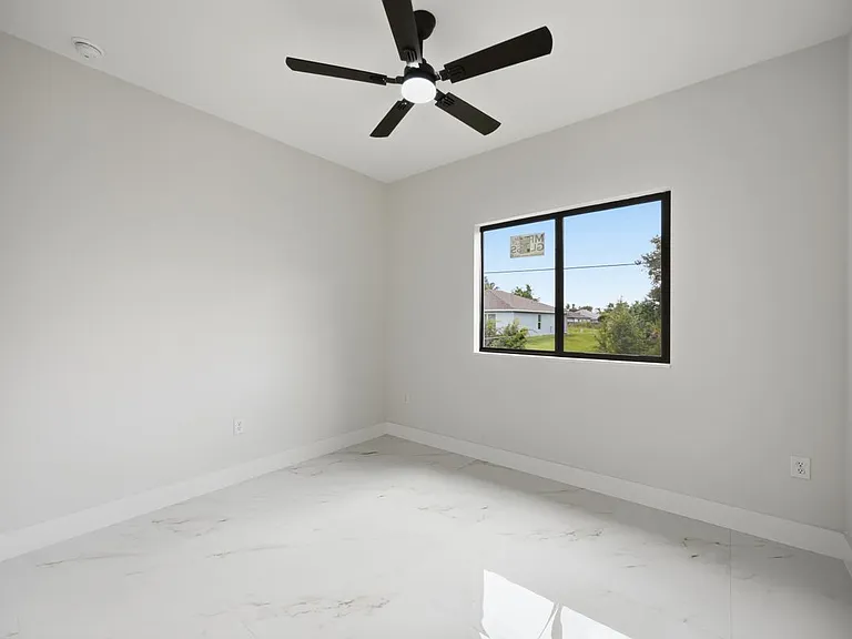 1299 Barton Ave — Photo 21
