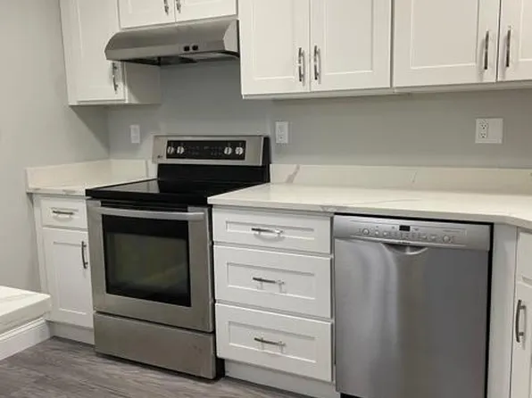 117 Cluff Crossing Rd, Salem, NH