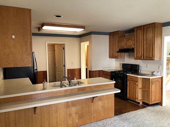 4th image of 1099 Zoeller Ct