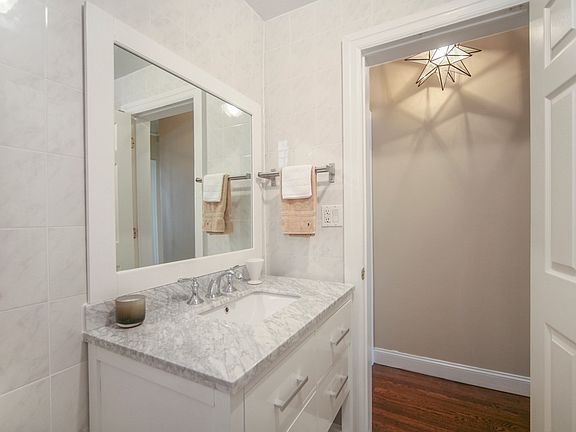 5th image of 23 W 73rd St #305