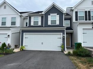 4120 Orrs Town Ct, Mechanicsburg, PA 17050