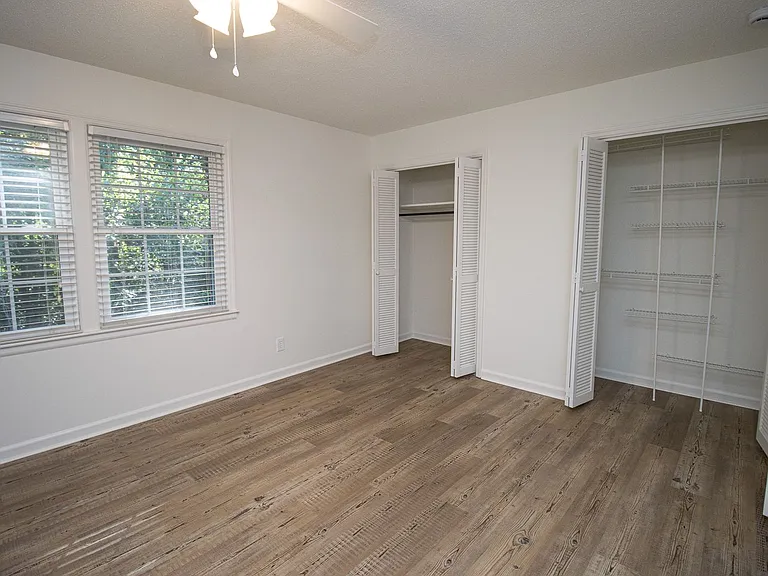 1110 Slann Dr — Photo 15