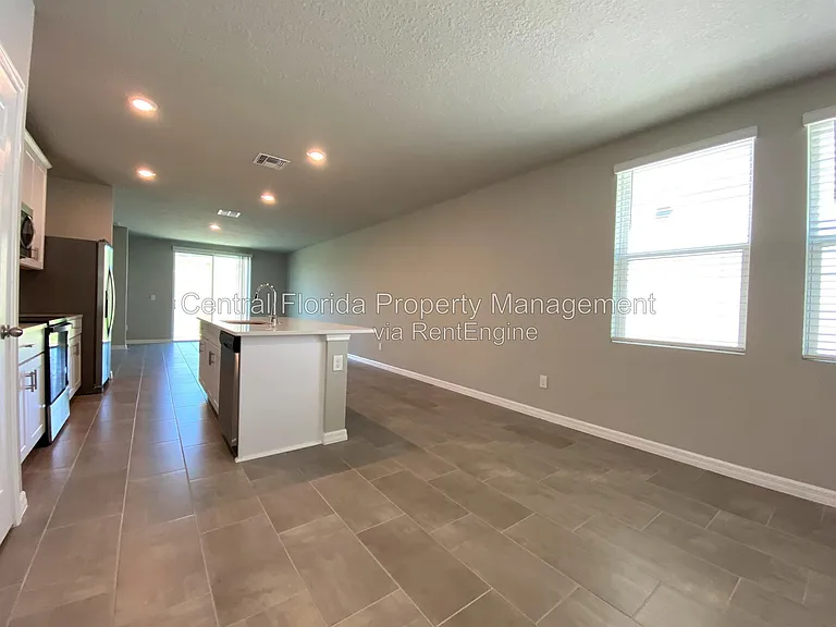 3122 Bella Vista Dr — Photo 5