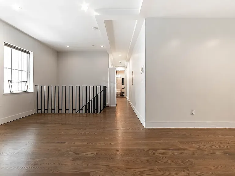 806 Saint Johns Pl #1B — Photo 10