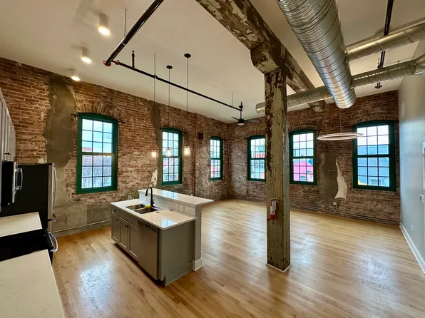 144 S Huron St, Toledo, OH