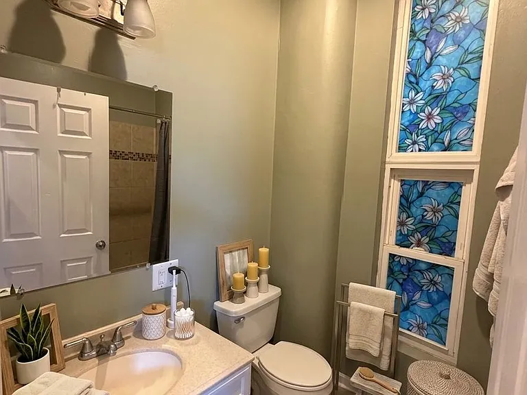 2612 W Armitage Ave #1 — Photo 6