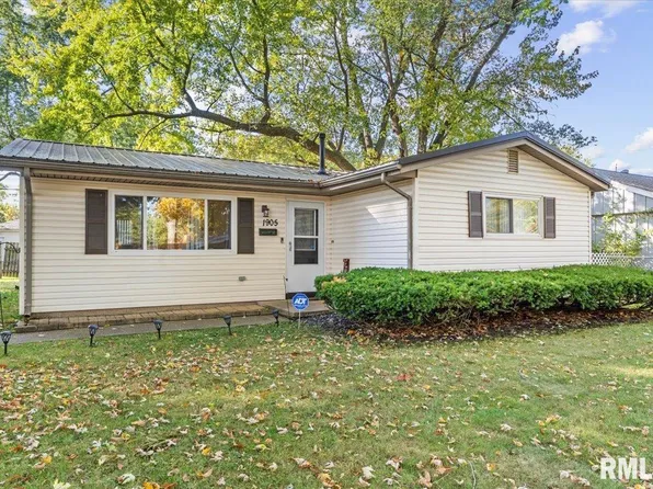 1905 Greentree Rd, Springfield, IL 62703