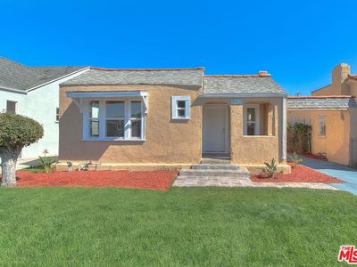 2115 W 82nd St, Los Angeles, CA, 90047