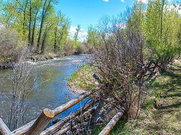 Lemhi River looking upstream