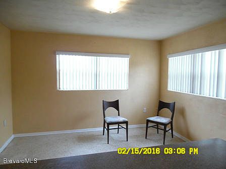 5th image of 145 Jackson St