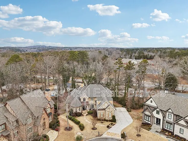 343 Summer Garden Dr — Photo 92