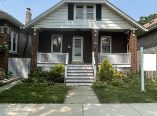 2428 Kenilworth Ave, Berwyn, IL 60402