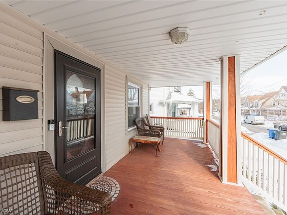 4th image of 1466 Orchard Grove Ave