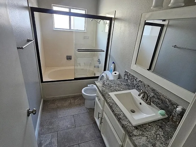 7800 Auburn Woods Dr #2 — Photo 4