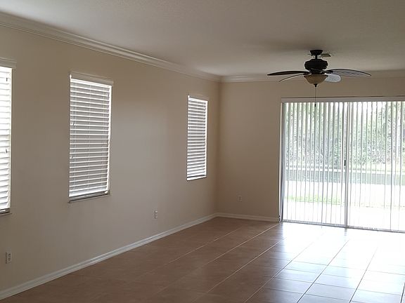 2nd image of 9822 SW Eastbrook Cir