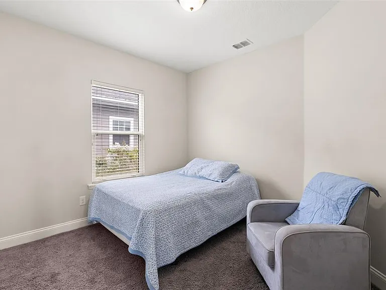 13785 Behring Ave — Photo 25