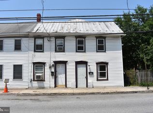 151 S 4th St, Chambersburg, PA 17201