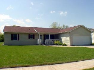 1822 Westfield Ct, Griffith, IN 46319