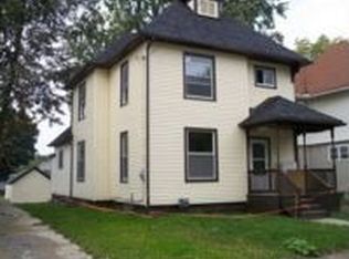 302 S Elm Ave, Jackson, MI 49203