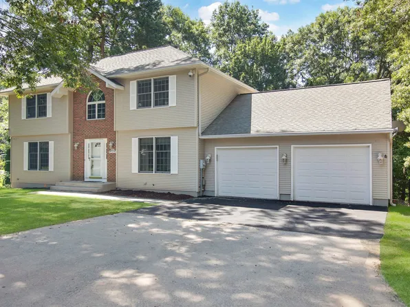 64 Charing Road, South Windsor, CT 06074
