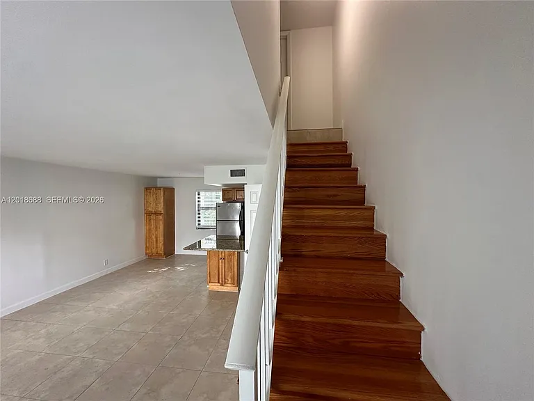 2705 NE 9th Ave #203 — Photo 15
