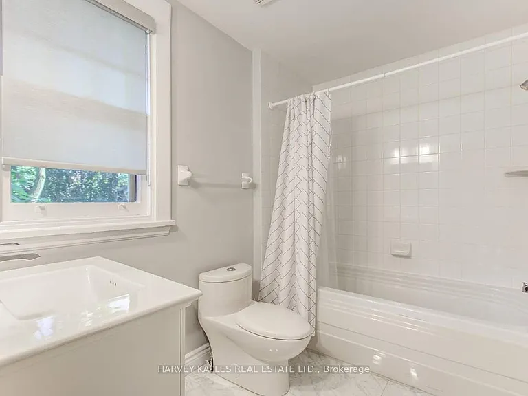 169 Balmoral Ave — Photo 19