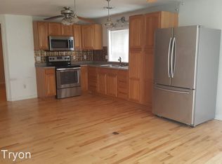 463 Church Rd APT B, Albany, NY 12203