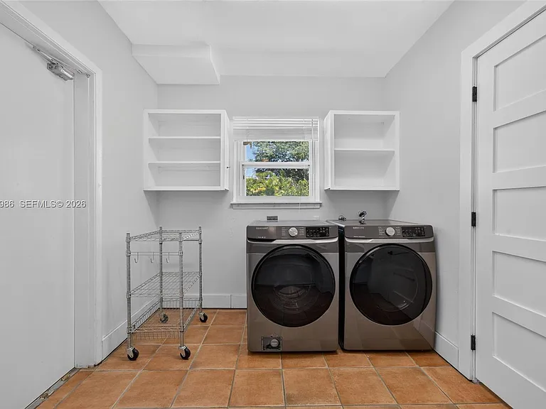 12935 SW 81st Ave — Photo 20