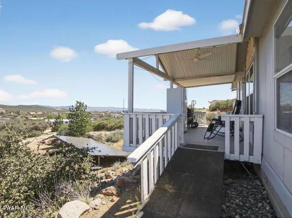 500 N Old Coach Trl, Dewey, AZ 86327