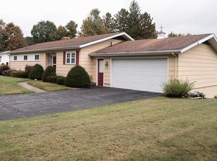 14 Mountain View Lane, Rutland City, VT 05701