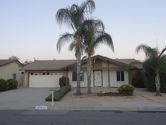 4th image of 27946 Foxfire St