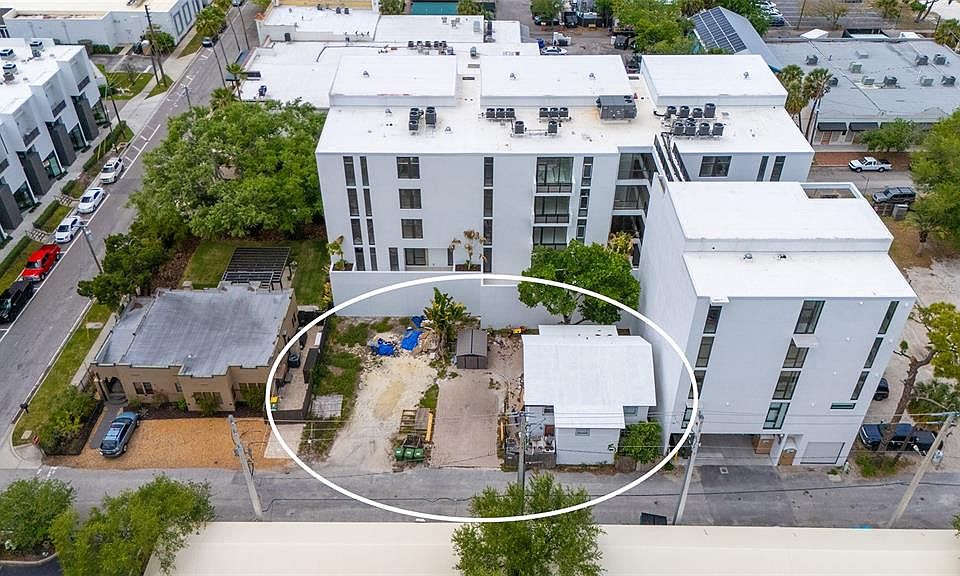 1st image of 420 KUMQUAT COURT