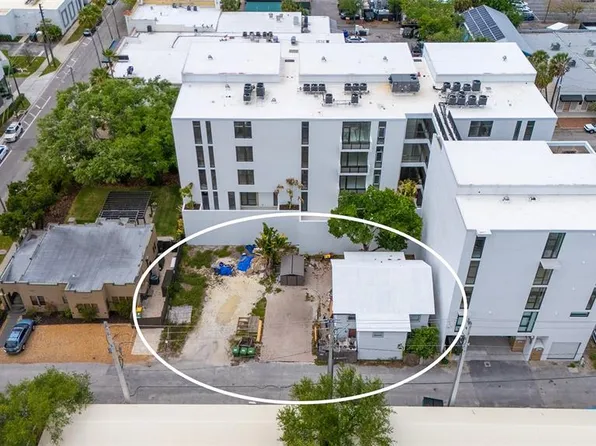 420 Kumquat Ct, Sarasota, FL 34236