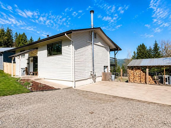 3rd image of 2312 Cromwell Dr