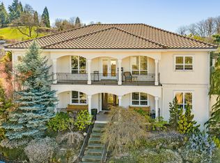 112 Monterey Dr, Medford, OR 97504