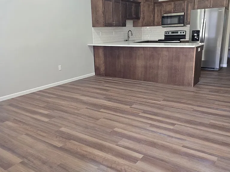1504 Saint Marias St — Photo 3