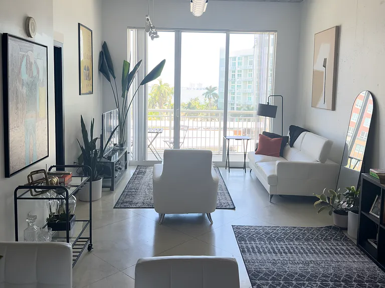2001 Biscayne Blvd #3609 — Photo 2