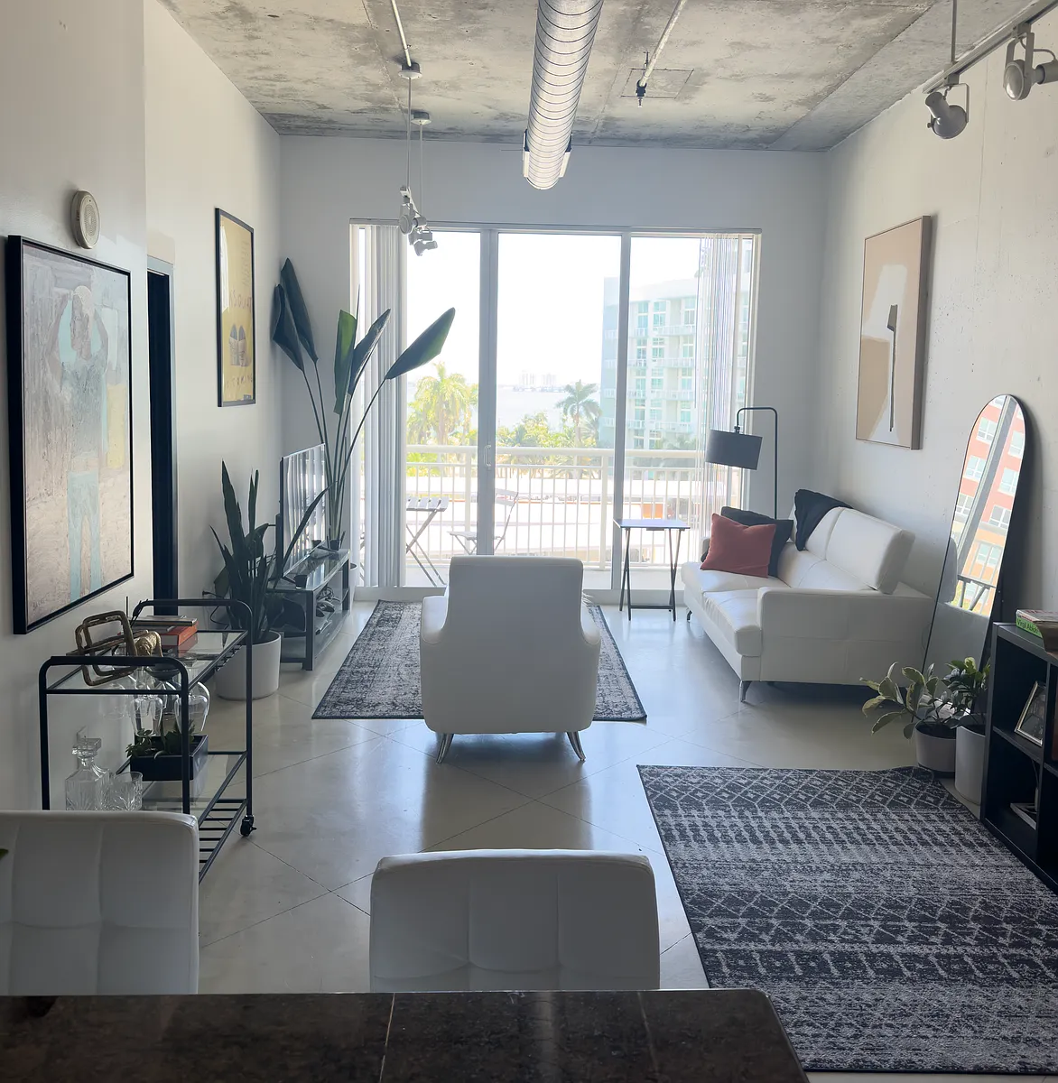 Building Photo - 2001 Biscayne Blvd #3609