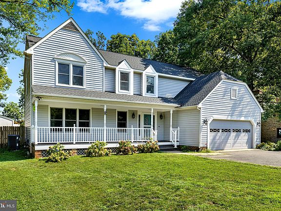 2nd image of 1123 Richmond Dr